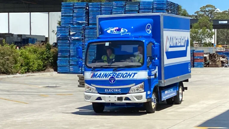 Mainfreight takes delivery of six electric trucks