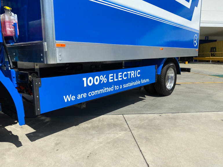 Mainfreight takes delivery of six electric trucks
